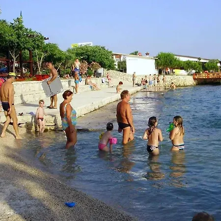 公寓 With Parking Space - 17422 维尔