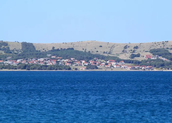 With Parking Space - 17422 公寓 *