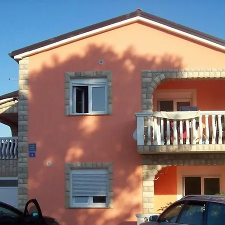 With Parking Space - 17422 דירה *