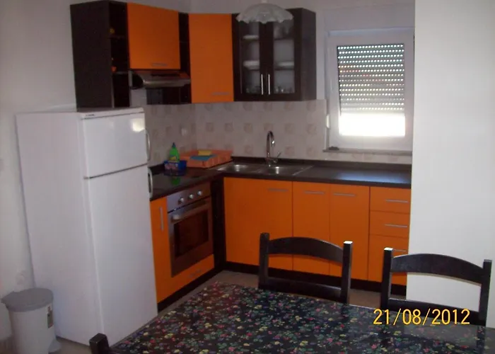 With Parking Space - 17422 * Vir